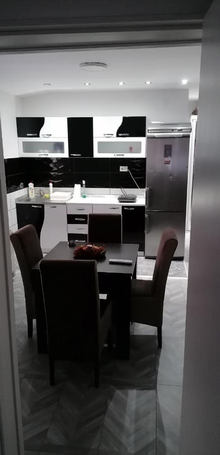 Your Apartman